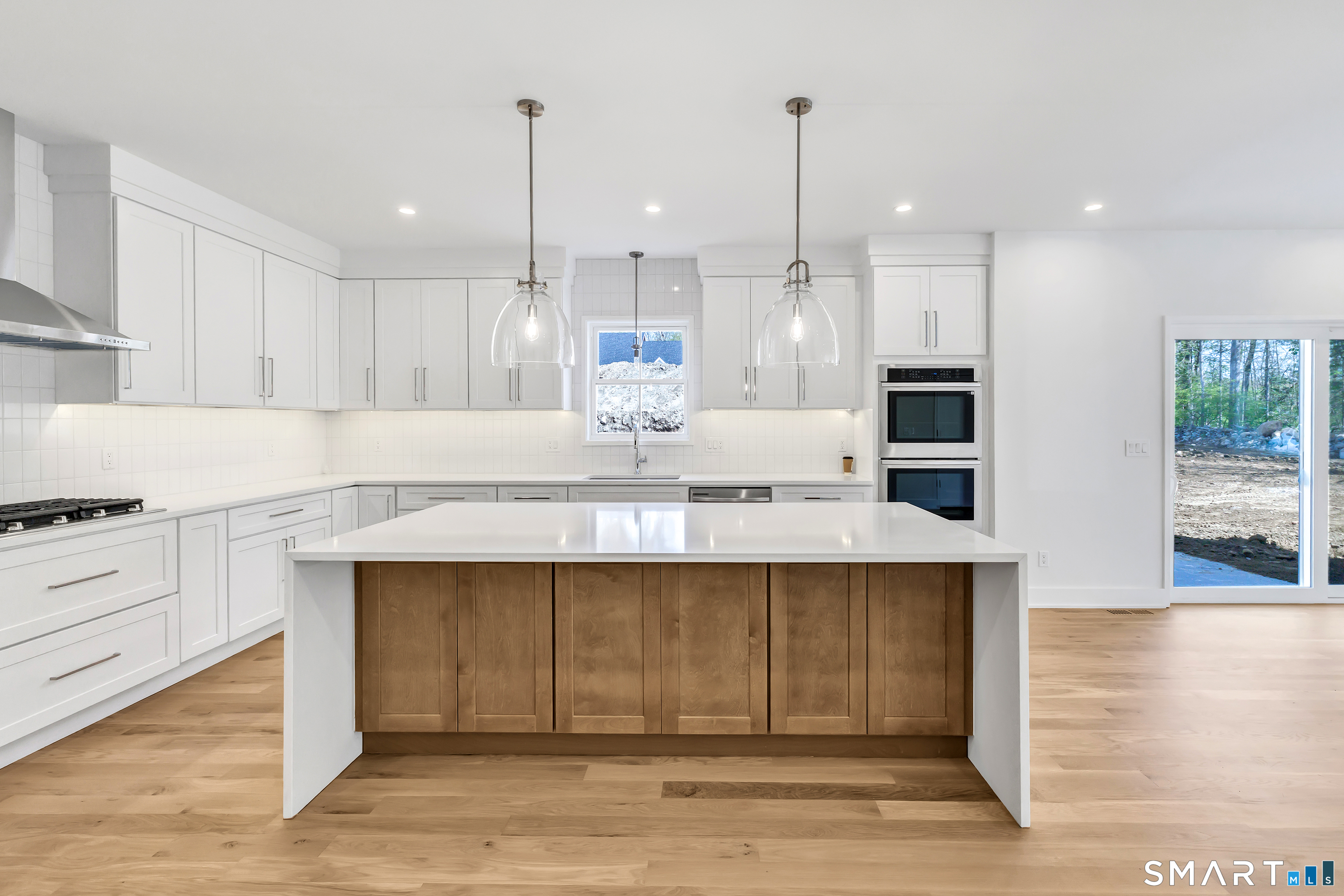 355 Spring Hill Road Monroe, CT 06468 - Photo 8 of 26