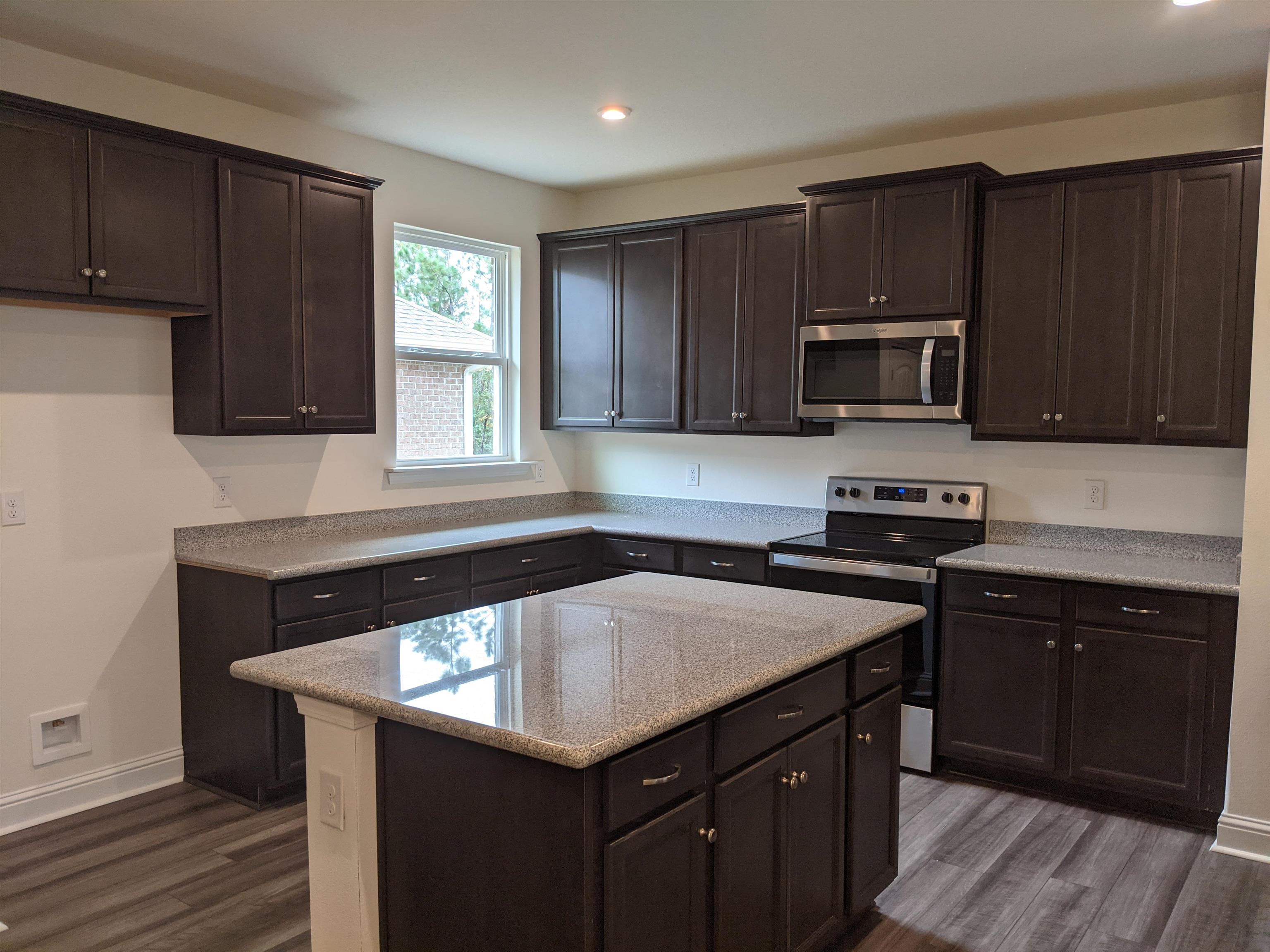 906 Ruisseau Drive Foley, AL 36535 - Photo 5 of 9