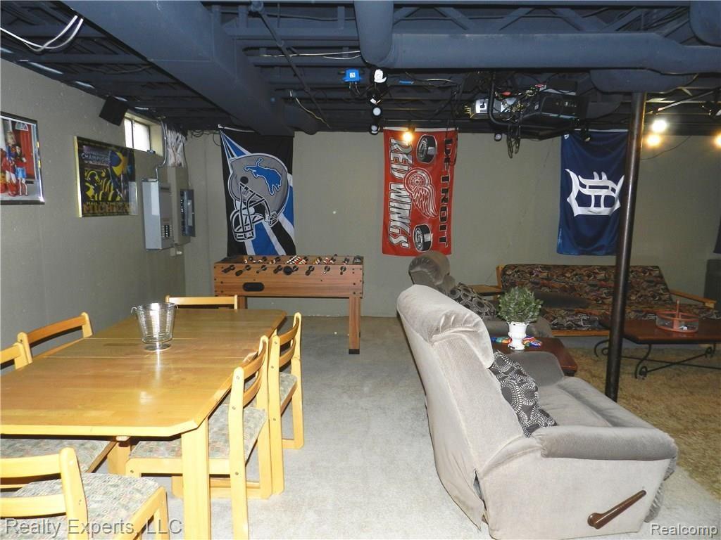 49020 Willis Road Belleville, MI 48111 - Photo 23 of 31 Basement