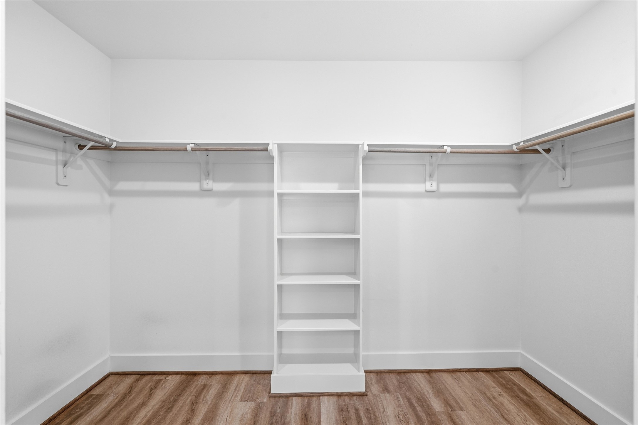 1282 North Post Oak Road, Unit A Houston, TX 77055 - Photo 18 of 23 Huge walk-in close
