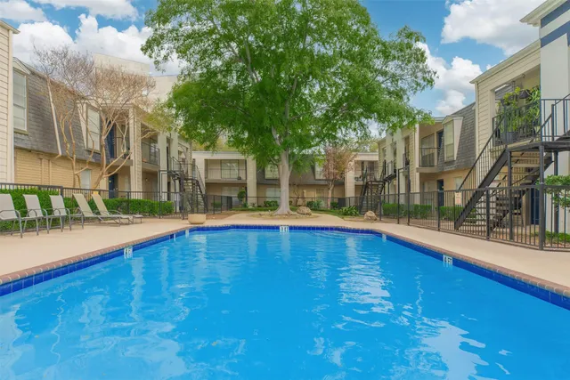 $1,515 | 3001 Hillcroft Street, Unit G0608, Houston, TX 77057