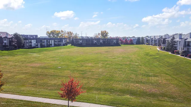 a view of a yard with a small pool