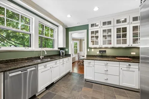 $1,199,000 | 957 Wade Street, Highland Park, IL 60035