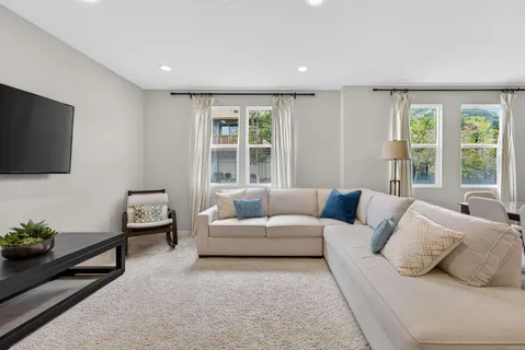 $715,000 | 387 Mission Villas Road, San Marcos, CA 92069