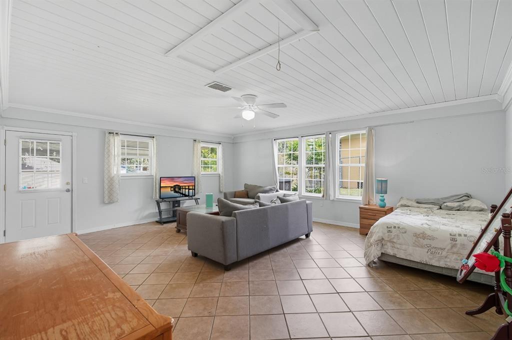 4516 Northeast 8th Street Ocala, FL 34470 - Photo 13 of 38