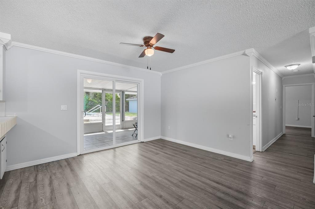 4516 Northeast 8th Street Ocala, FL 34470 - Photo 9 of 38