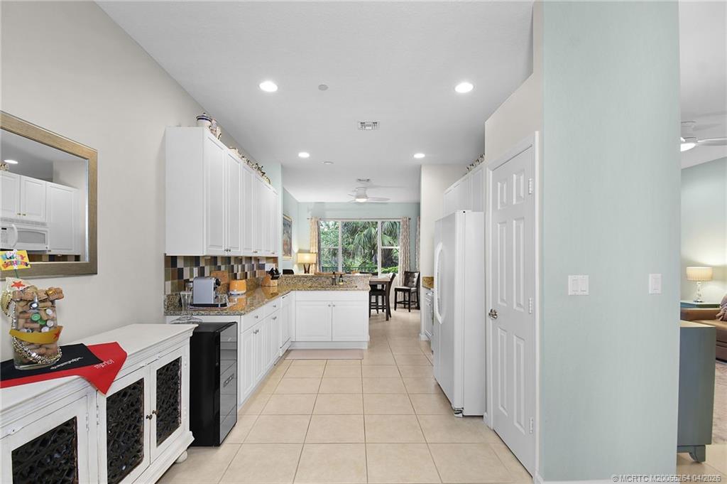 253 Southwest Otter Run Place Stuart, FL 34997 - Photo 11 of 59