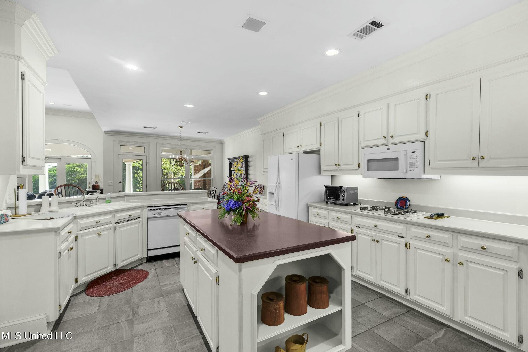 125 Overlook Pointe Drive Ridgeland, MS 39157 - Photo 19 of 49 tempImagehXfNvV