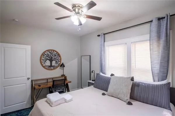 $1,755,000 | 6415 Baltimore Avenue, Kansas City, MO 64113