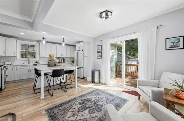 $1,755,000 | 6415 Baltimore Avenue, Kansas City, MO 64113