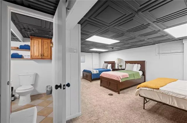 $1,755,000 | 6415 Baltimore Avenue, Kansas City, MO 64113