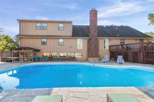 $1,755,000 | Greenway Drive, Blue Springs, MO 64014