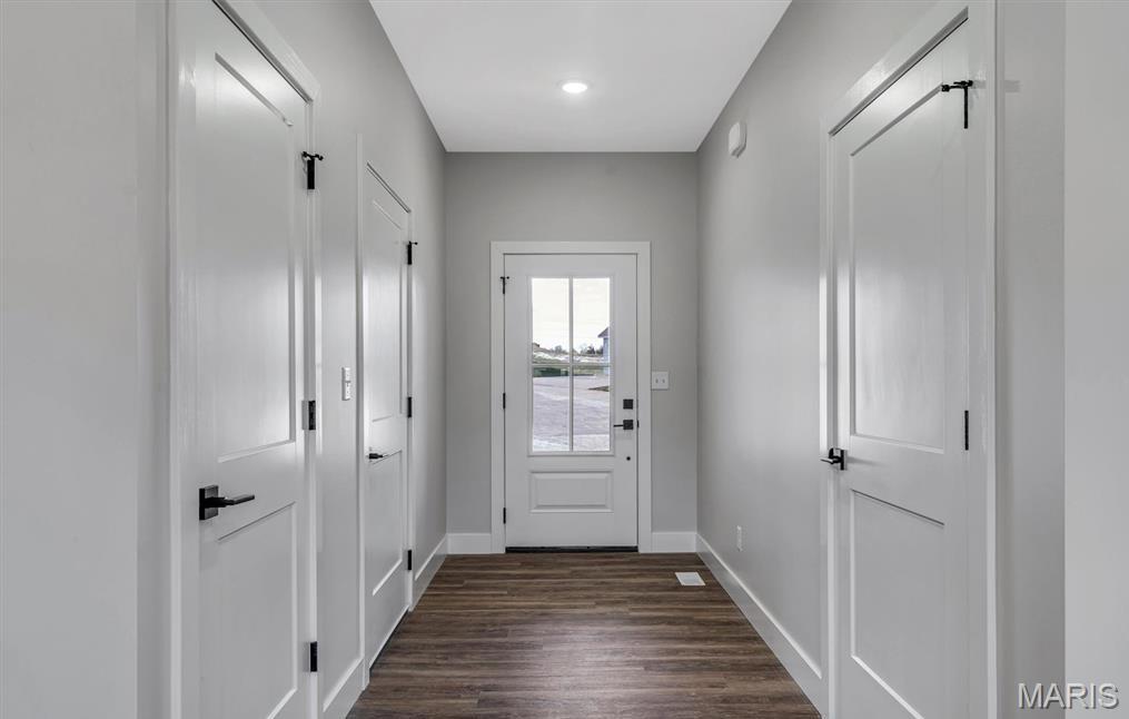 28502 Shallow Water Road Wright City, MO 63390 - Photo 3 of 17 Gallery Image 3