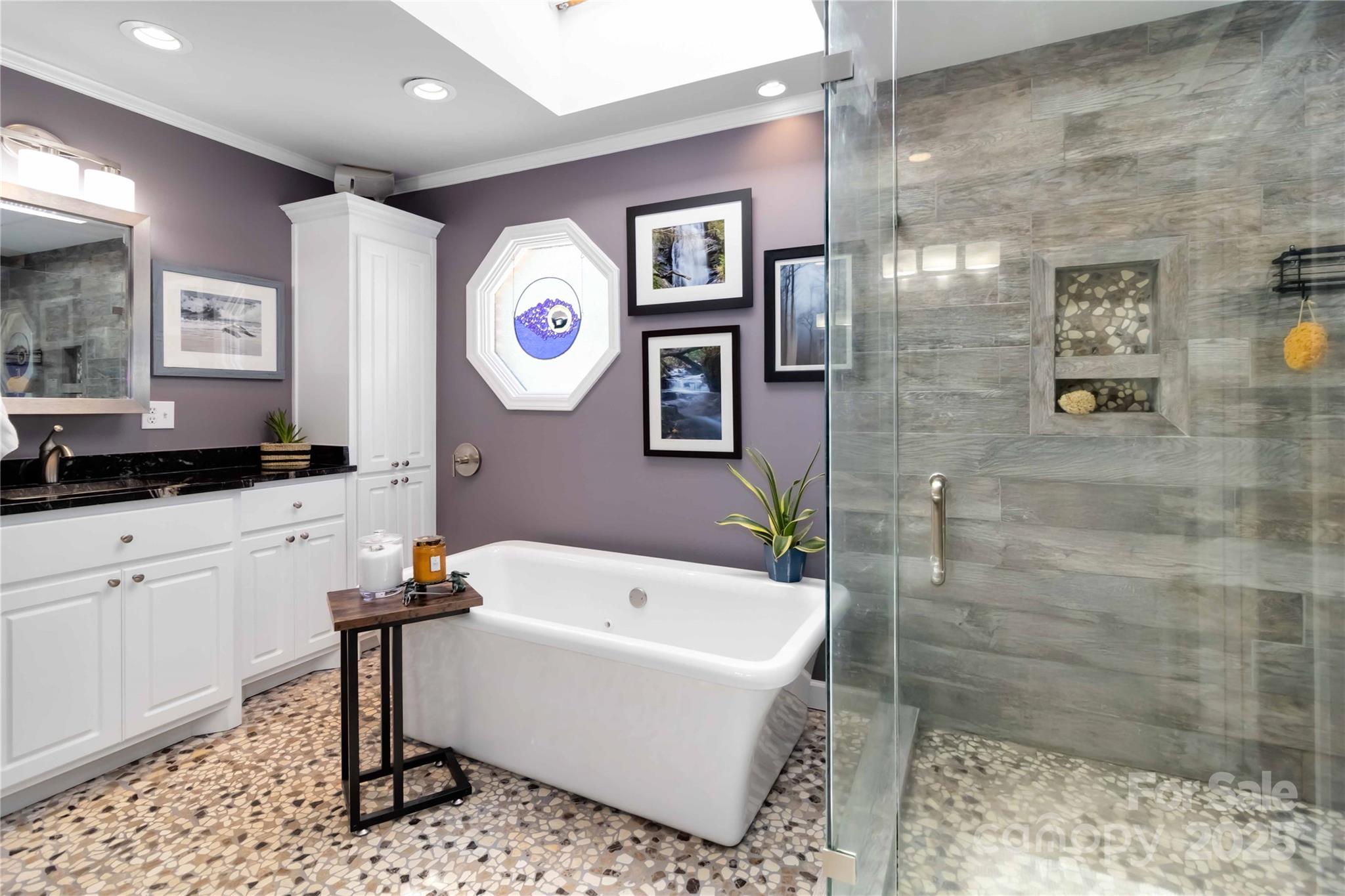 2880 Legion Road Smyrna, SC 29743 - Photo 35 of 48 a bathroom with a bathtub and a shower