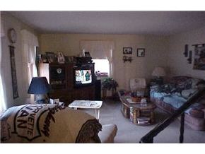 438 Micol Road Pembroke, NH 03275 - Photo 3 of 9 Gallery Image 3
