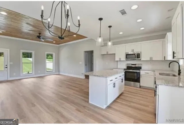 $459,900 | 125 Woodland Road, Fayetteville, GA 30214