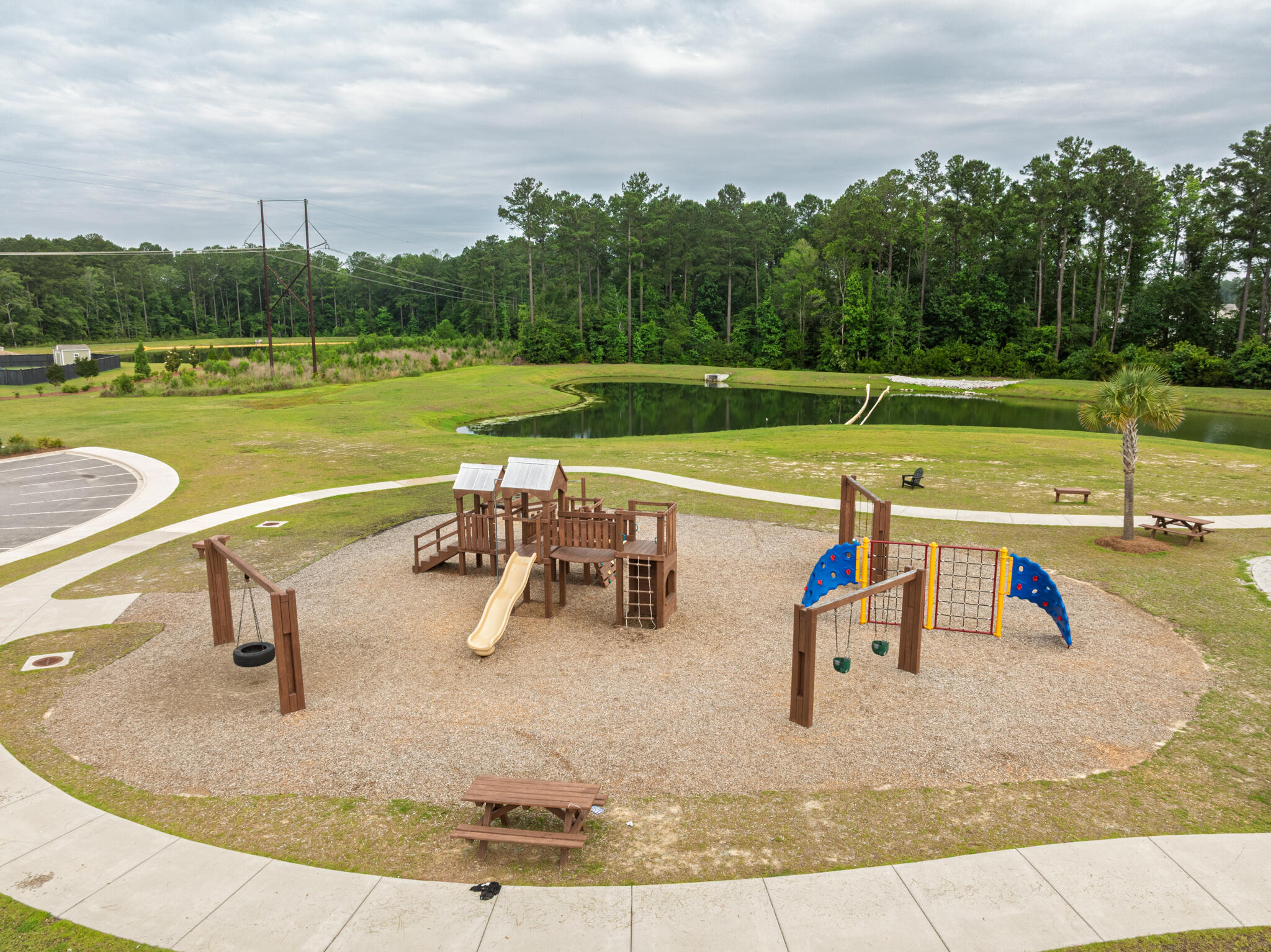 644 Silver Spruce Street Summerville, SC 29486 - Photo 4 of 23 DJI_0912-HDR