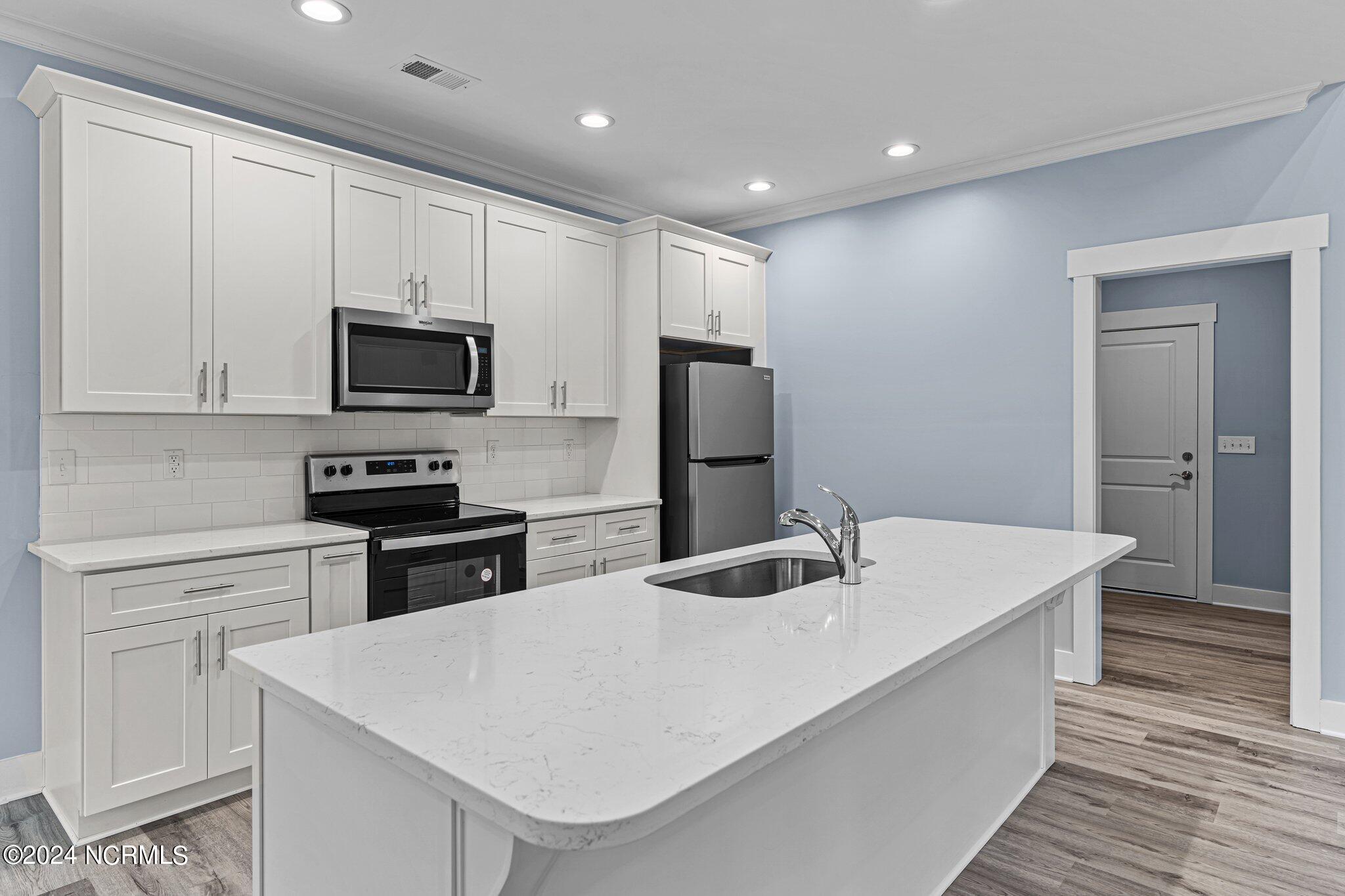 520 Barber Road Southport, NC 28461 - Photo 20 of 34 24-web-or-mls-BTS00718