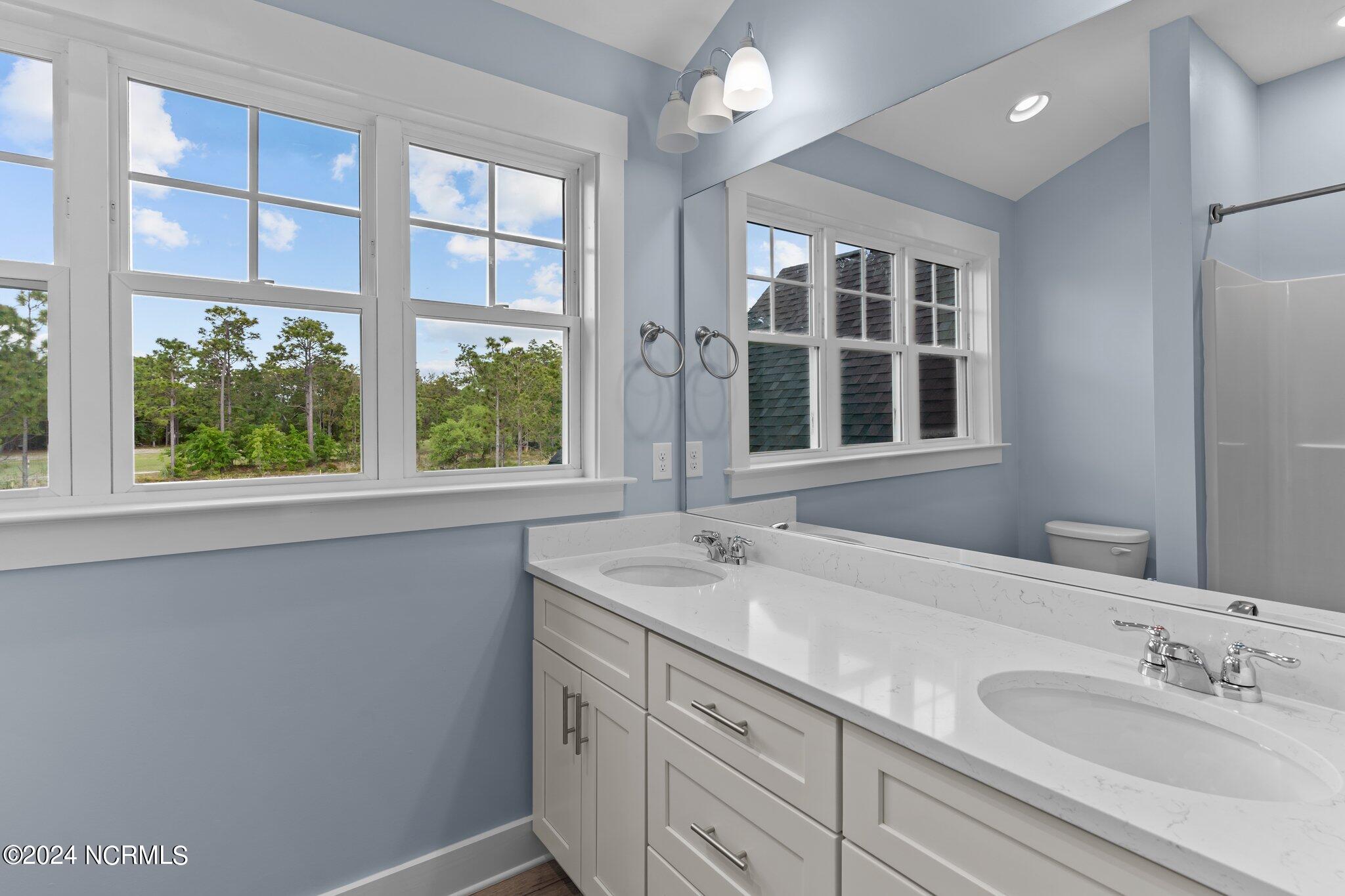 520 Barber Road Southport, NC 28461 - Photo 29 of 34 2nd full bath