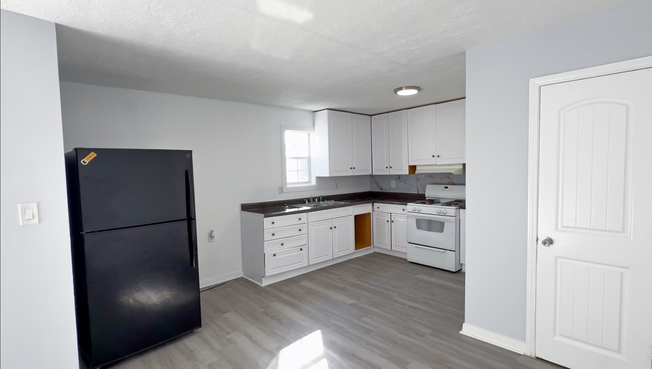 3115 Havner Lane Houston, TX 77093 - Photo 2 of 8 move in ready !