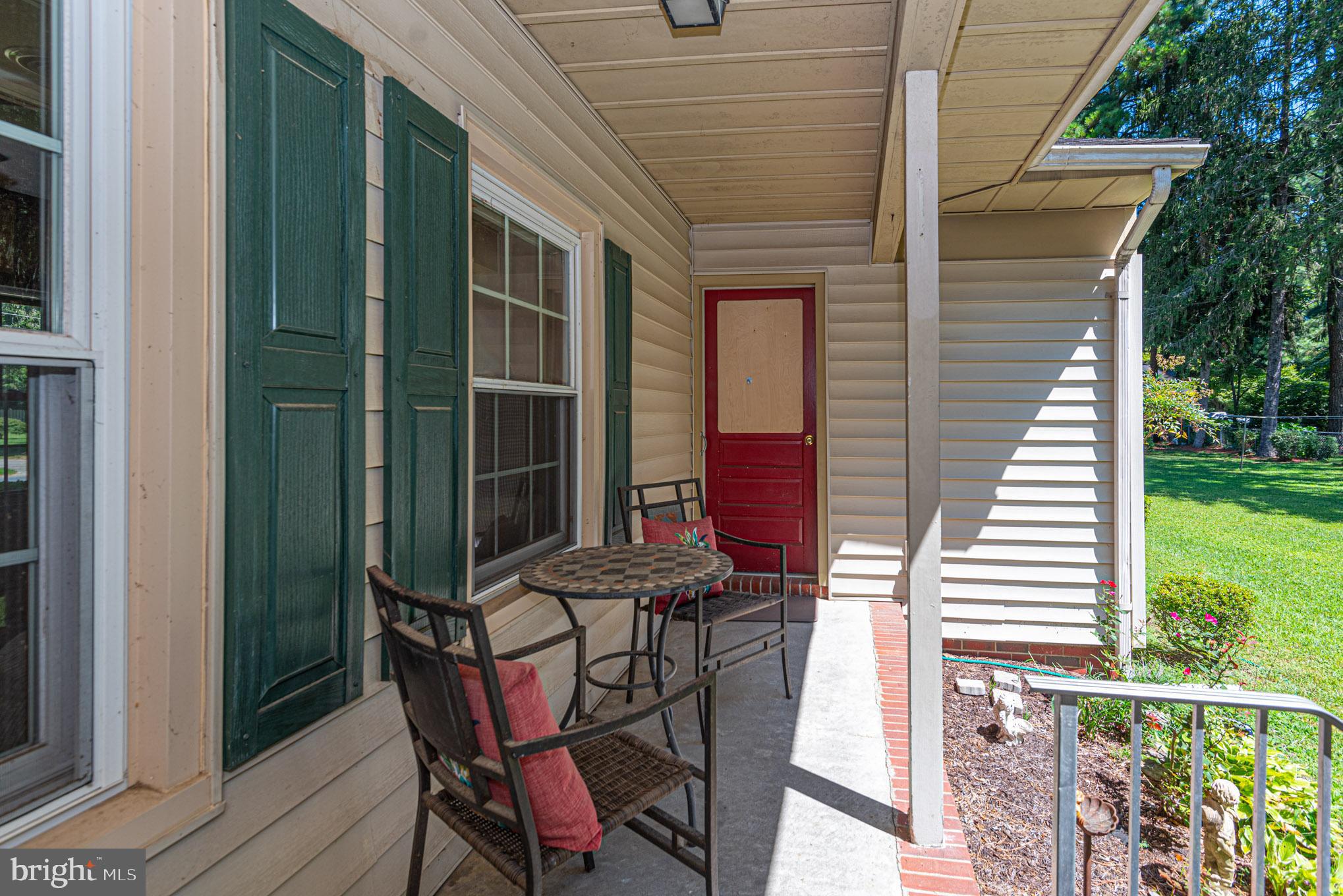 425 Pine Bluff Road Salisbury, MD 21801 - Photo 44 of 62 Breezeway to garage