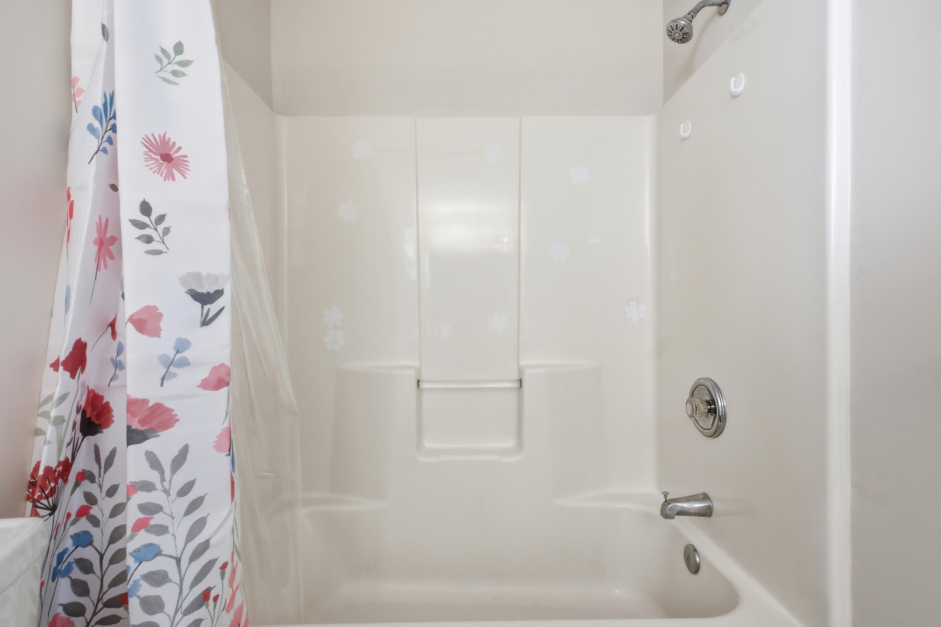 5809 Killarney Avenue Fort Pierce, FL 34951 - Photo 19 of 29 a bathroom with a bathtub and shower