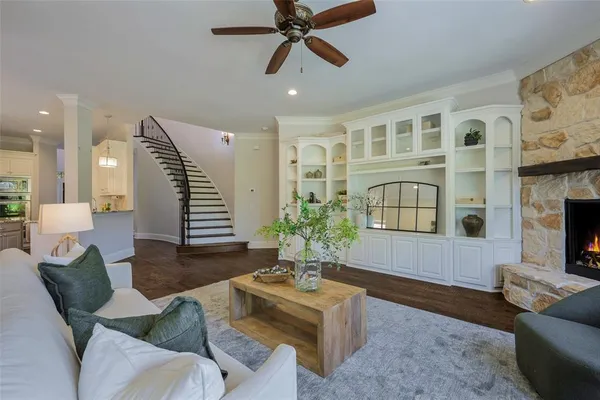 $1,075,000 | 2900 Prestonwood Drive, Plano, TX 75093