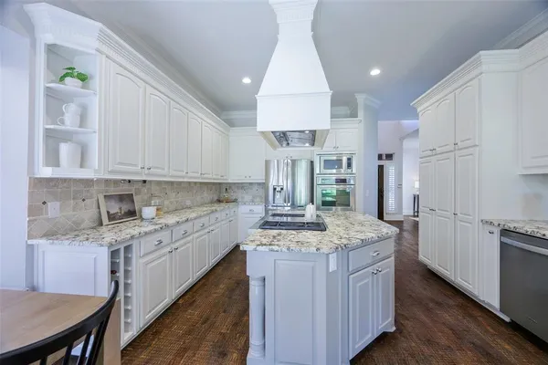 $1,075,000 | 2900 Prestonwood Drive, Plano, TX 75093