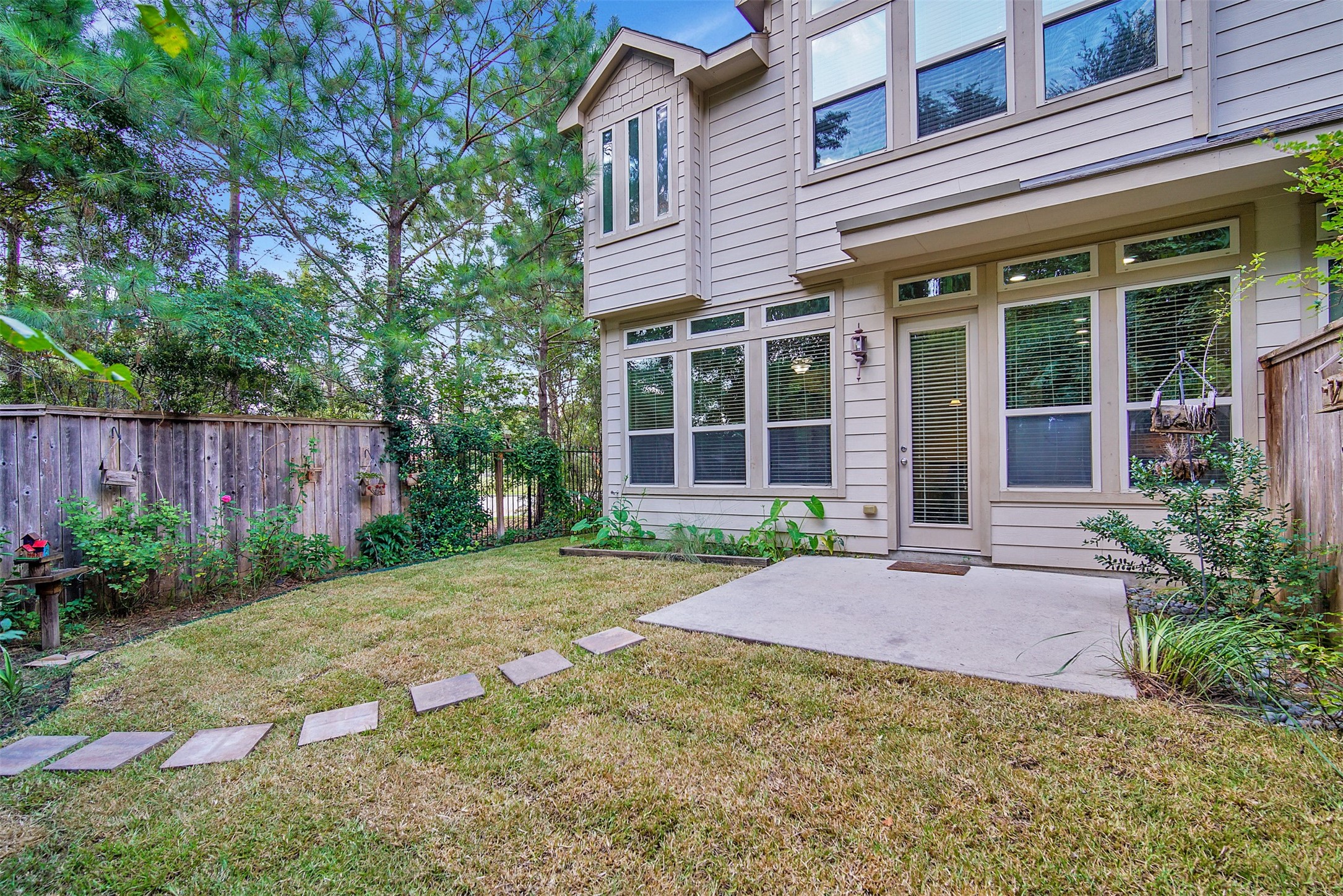 111 Aventura Place Spring, TX 77389 - Photo 37 of 42 front view of a brick house with a yard