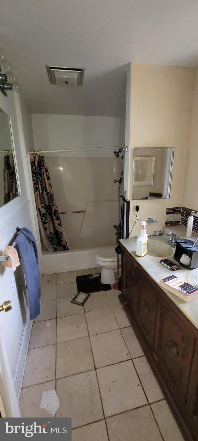 2606 Queen Anne Road Baltimore, MD 21216 - Photo 19 of 29