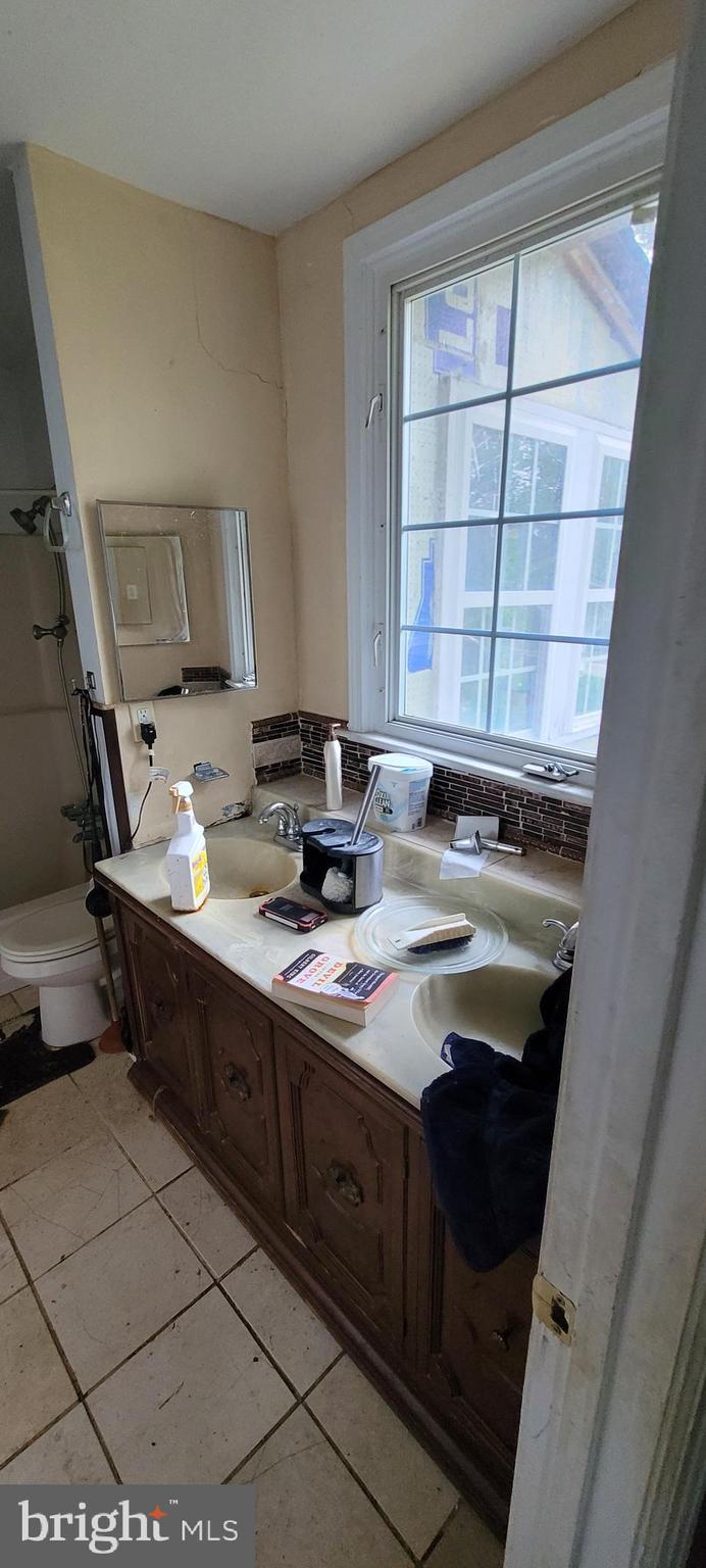 2606 Queen Anne Road Baltimore, MD 21216 - Photo 20 of 29