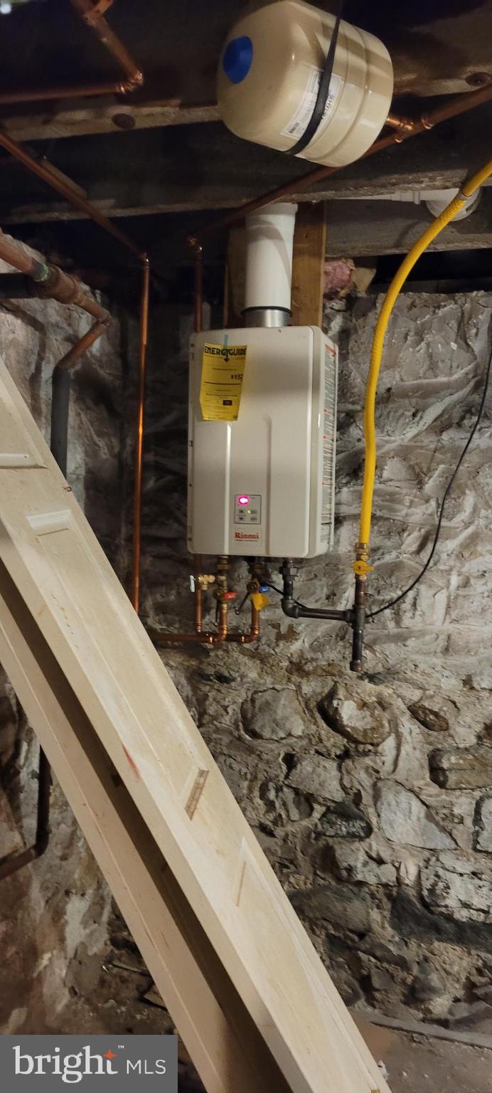 2606 Queen Anne Road Baltimore, MD 21216 - Photo 25 of 29