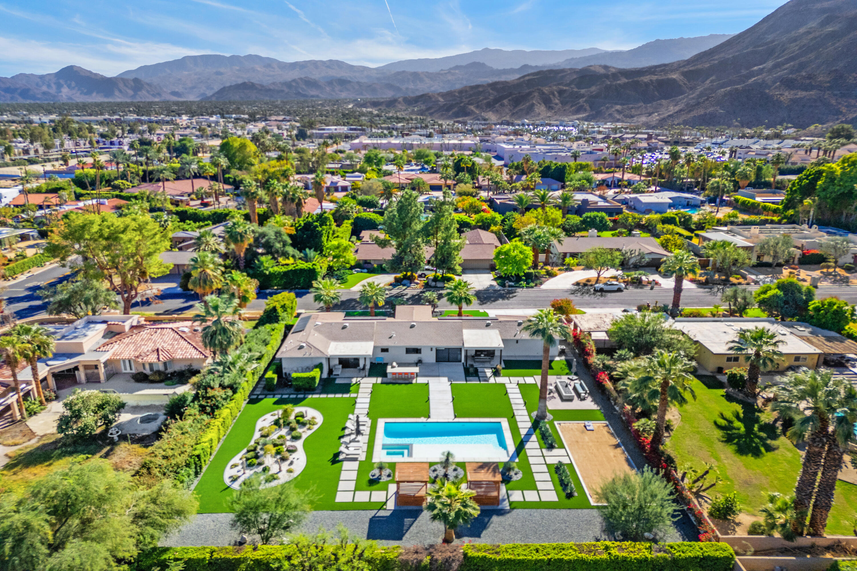 72374 Rancho Road Rancho Mirage, CA 92270 - Photo 44 of 45 47_11604353_174684_174684-EI-147