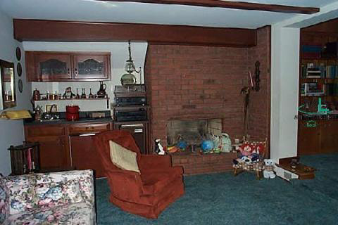 1640 Oxford Road Grosse Pointe, MI 48236 - Photo 7 of 8 782657-6.JPG