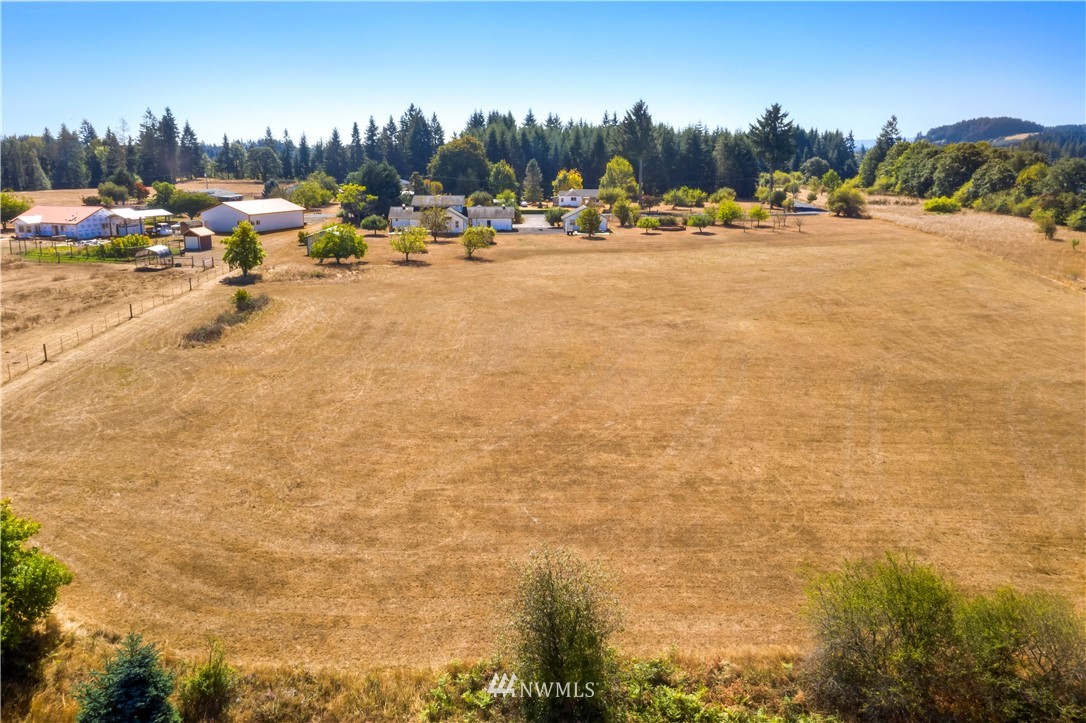 165 Conradi Road Winlock, WA 98596 - Photo 38 of 40 a view of a city