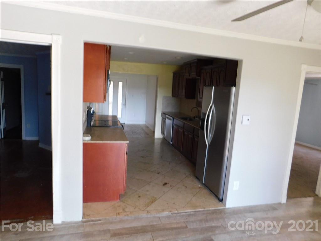 110 Blue Ridge Road Campobello, SC 29322 - Photo 10 of 26 a view of a kitchen from the hallway