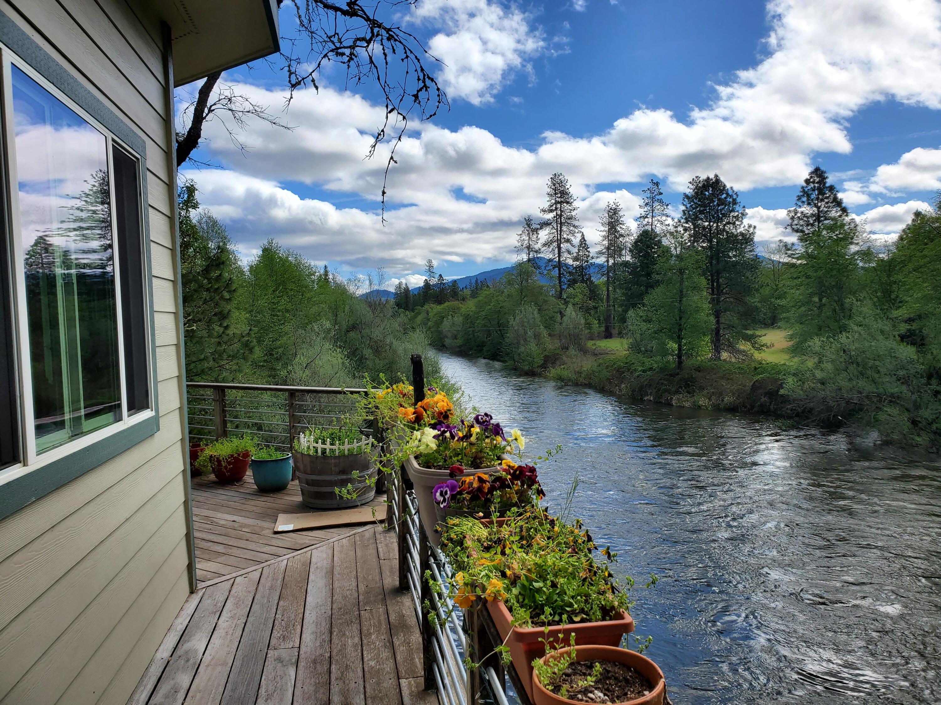 1395 Fish Hatchery Road Grants Pass, OR 97527 - Photo 8 of 58 20230430_101545