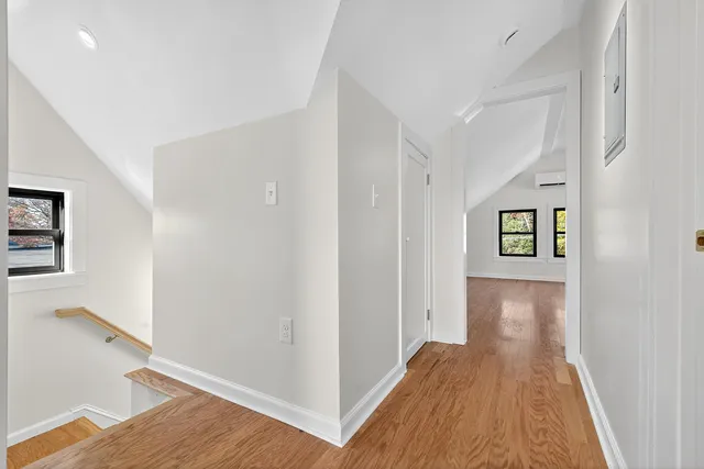 $1,950 | 167 Harrison Avenue, Unit 3, Montclair, NJ 07042