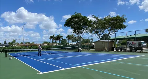 $98,500 | 6600 Royal Palm Boulevard, Unit 207B, Margate, FL 33063