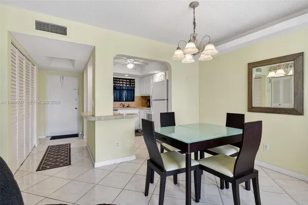 $98,500 | 6600 Royal Palm Boulevard, Unit 207B, Margate, FL 33063