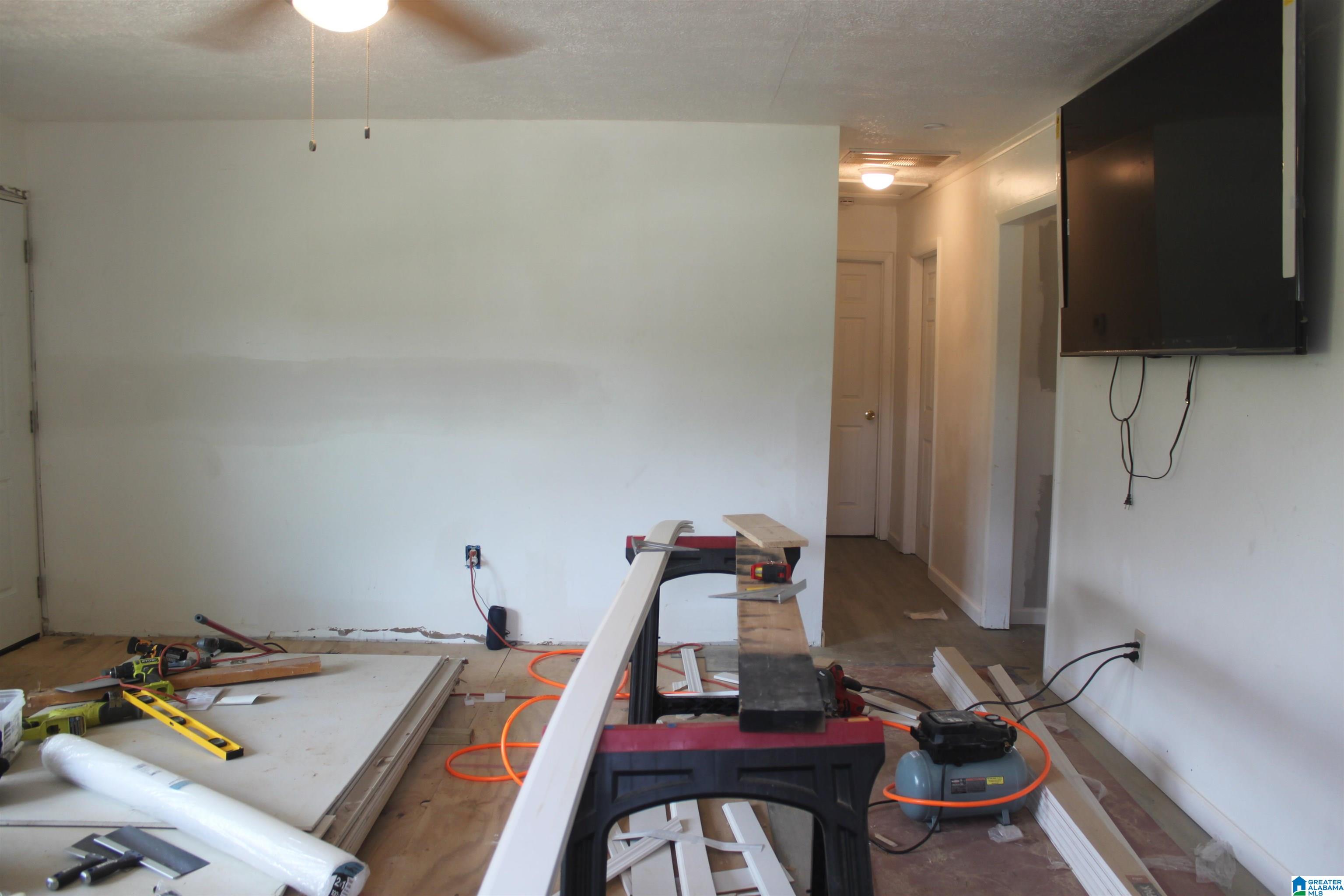 337 Gray Road Heflin, AL 36264 - Photo 8 of 19