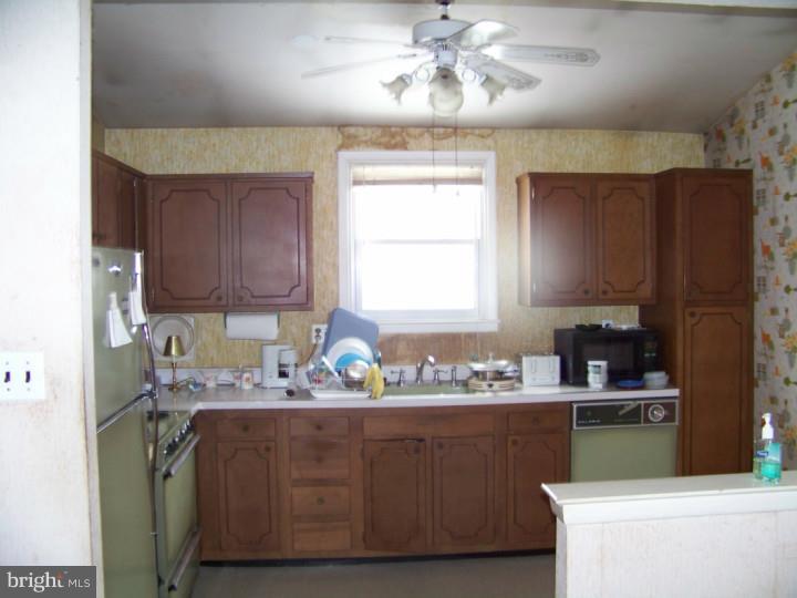 3618 Chesterfield Road Philadelphia, PA 19114 - Photo 8 of 19 Gallery Image 8