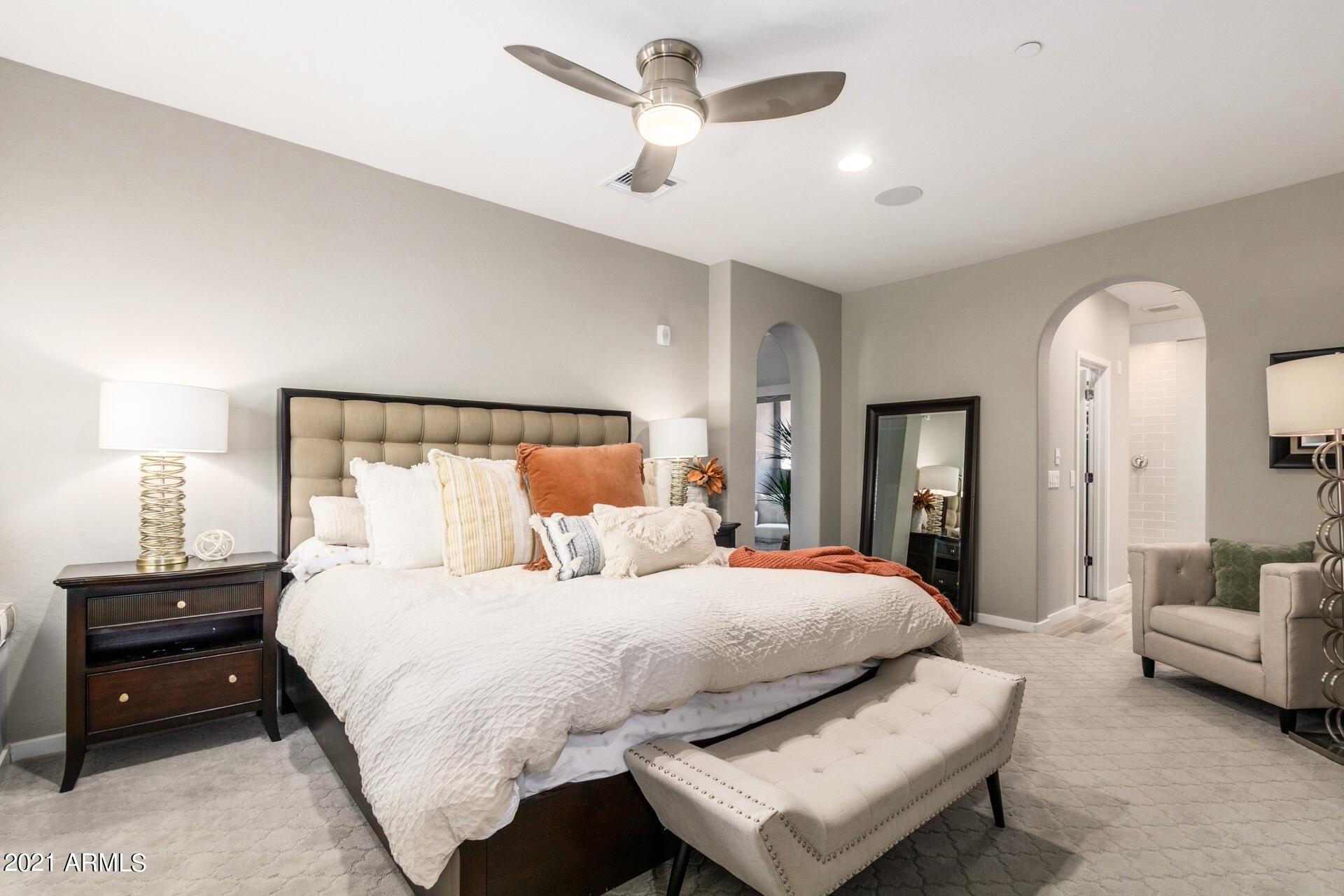 3935 East Rough Rider Road, Unit 1375 Phoenix, AZ 85050 - Photo 20 of 52 Large Main Bedroom