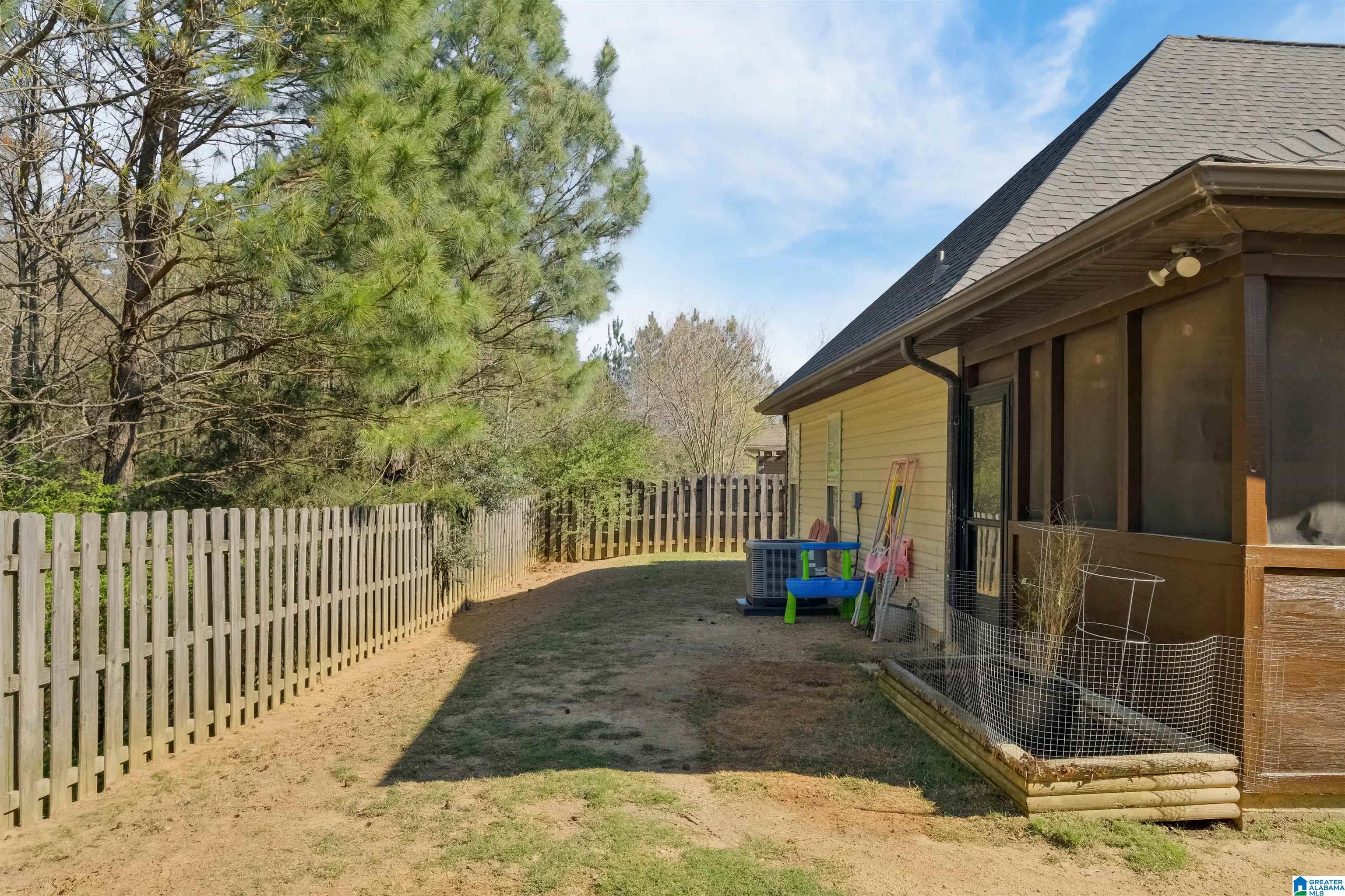 1068 Emerald Ridge Drive Calera, AL 35040 - Photo 32 of 37