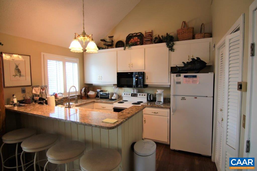 439 Three Ridges Roseland, VA 22967 - Photo 9 of 25 Gallery Image 9