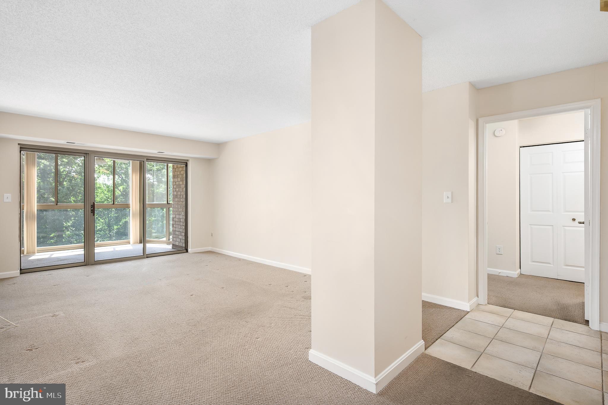 19385 Cypress Ridge Terrace, Unit 519 Leesburg, VA 20176 - Photo 4 of 43