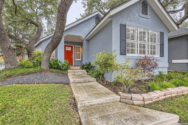 $2,650 | 16815 Brookwood, San Antonio, TX 78248