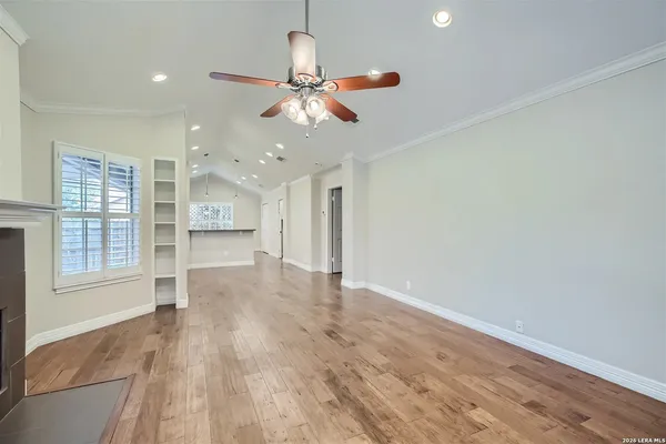 $2,650 | 16815 Brookwood, San Antonio, TX 78248