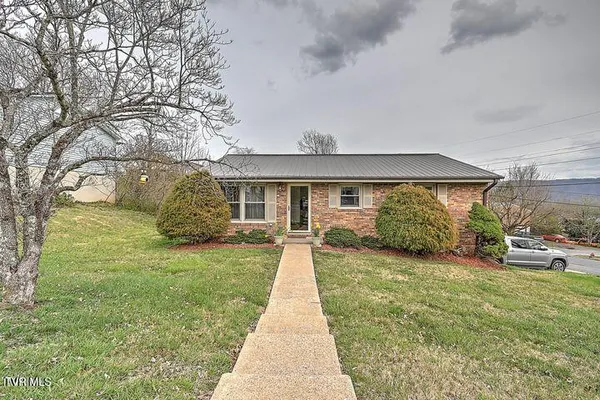 $1,400 | 1071 Okrina Drive, Unit 28, Church Hill, TN 37642