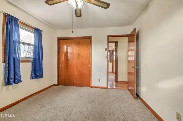 $1,400 | 1071 Okrina Drive, Unit 28, Church Hill, TN 37642